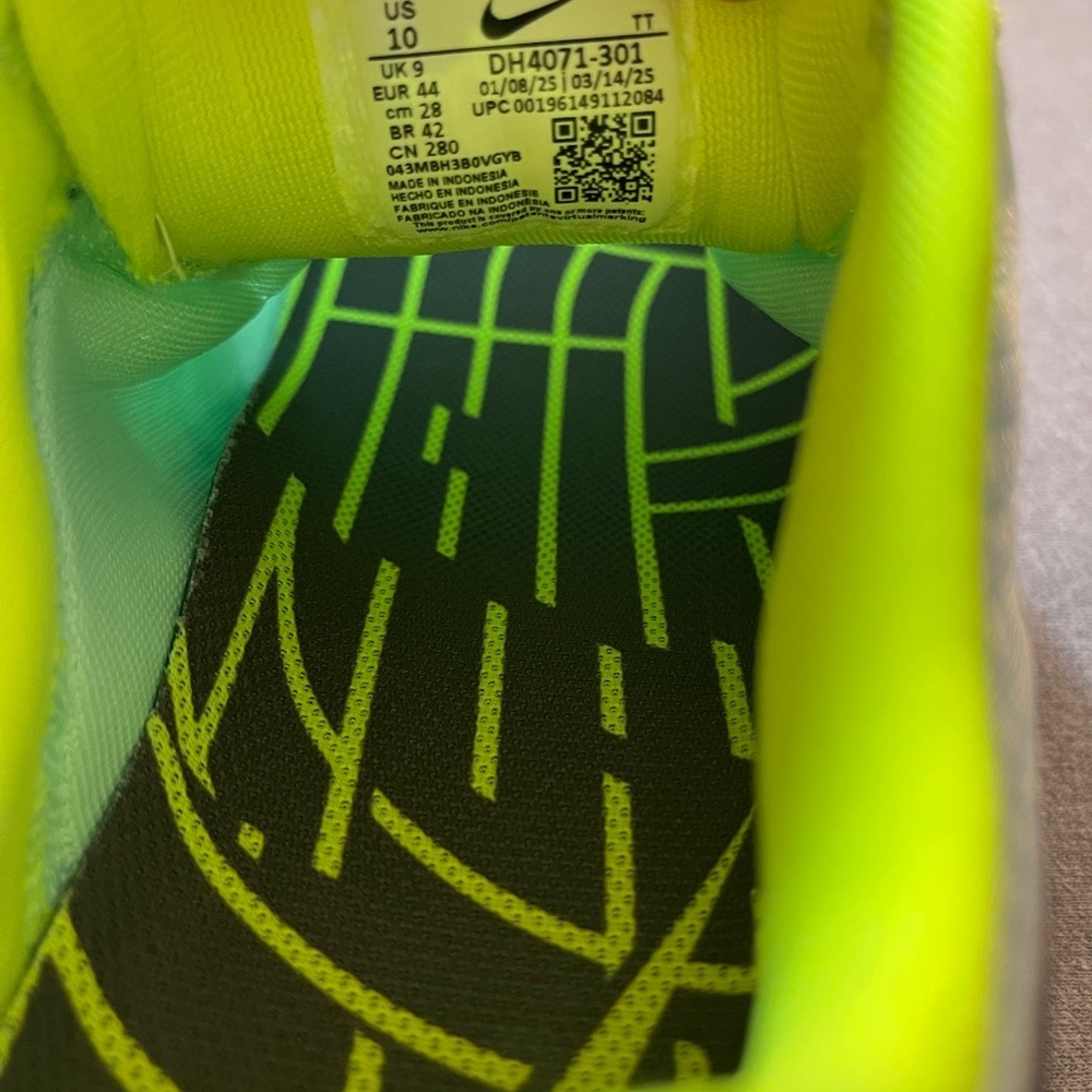 Nike Air Zoom Pegasus 39 Barely Green Running Men's Shoe Size 10 DH4071-301​ - Picture 10 of 11